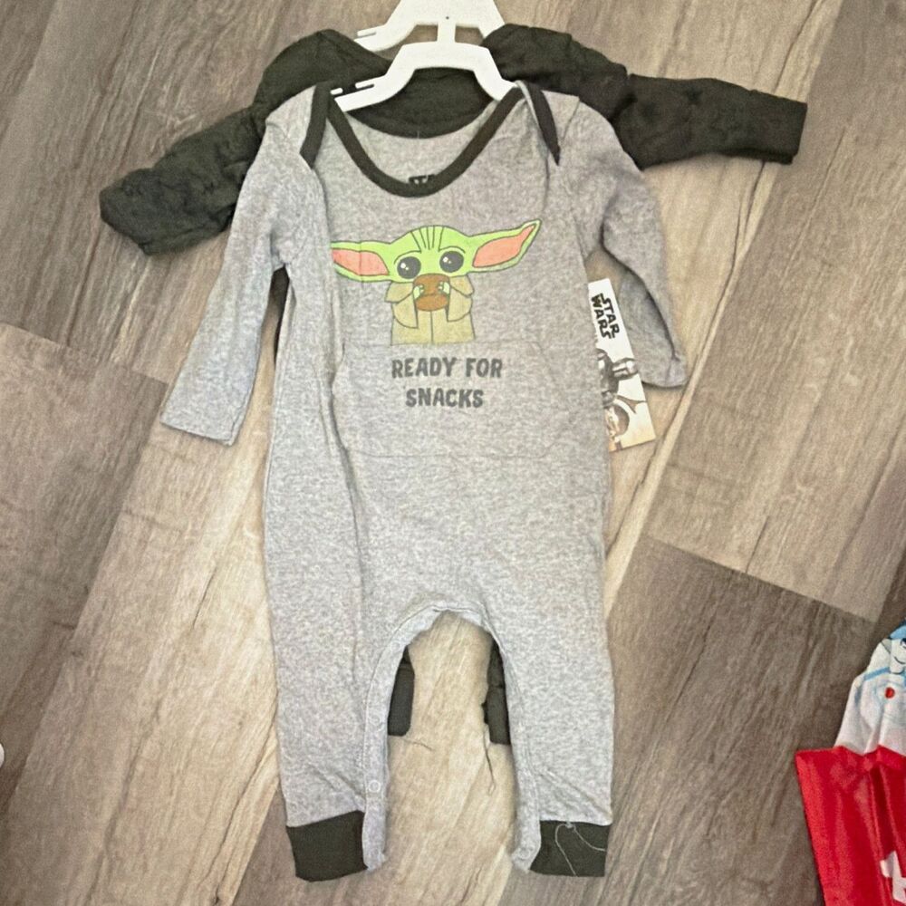Star Wars Grogu Ready for Snacks 2pc Long Sleeve Cotton Coverall 6-9M NWT